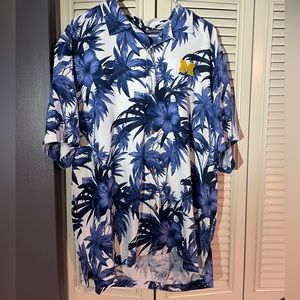 Tommy Bahama Michigan Wolverines Button Up Xl